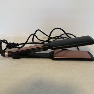 Conair Infiniti Pro Hair Straightener
